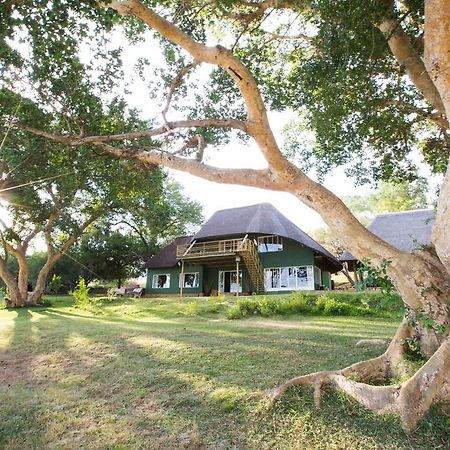 Maninghi Lodge Balule Game Reserve Bagian luar foto