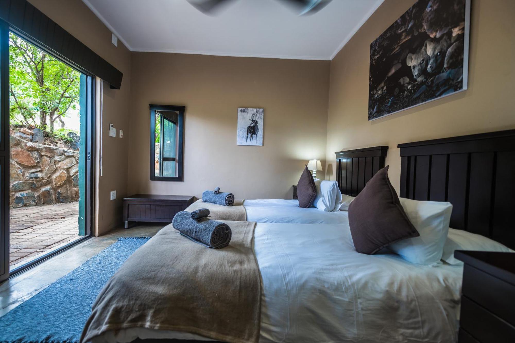 Maninghi Lodge Balule Game Reserve Bagian luar foto
