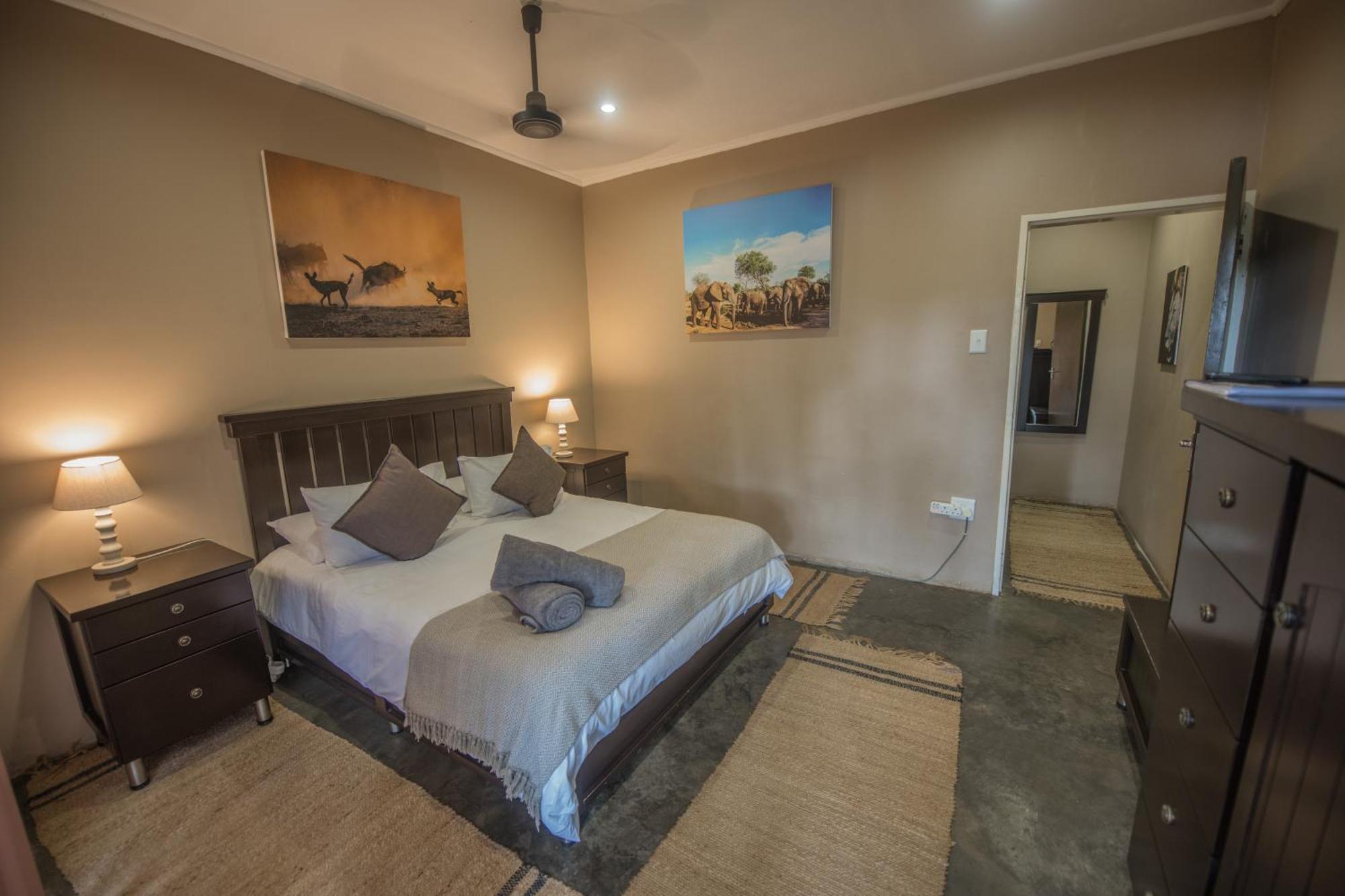 Maninghi Lodge Balule Game Reserve Bagian luar foto