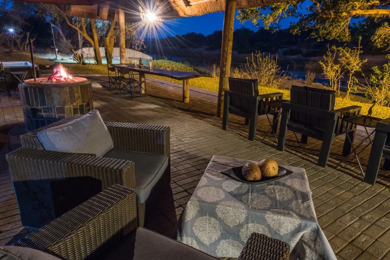 Maninghi Lodge Balule Game Reserve Bagian luar foto