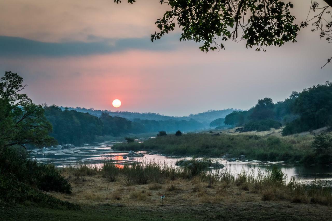 Maninghi Lodge Balule Game Reserve Bagian luar foto
